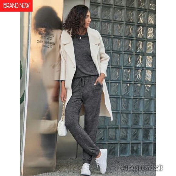 Soft Long Sleeve Pajama Set with Pockets, Joggers, Lounge Wear - Picture 4 of 8